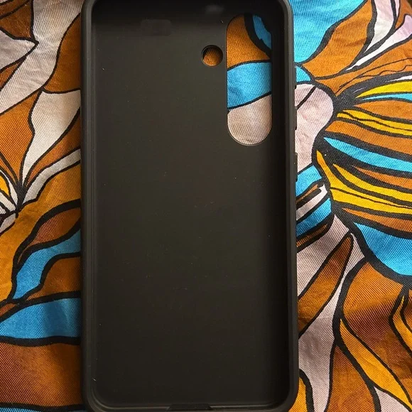 Samsung Galaxy S24 Case NWOT - Picture 3 of 3